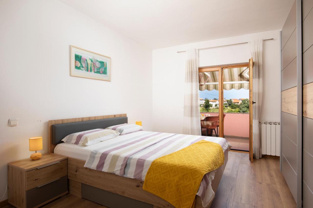 Sunny Apartment Valbandon Фажана Экстерьер фото