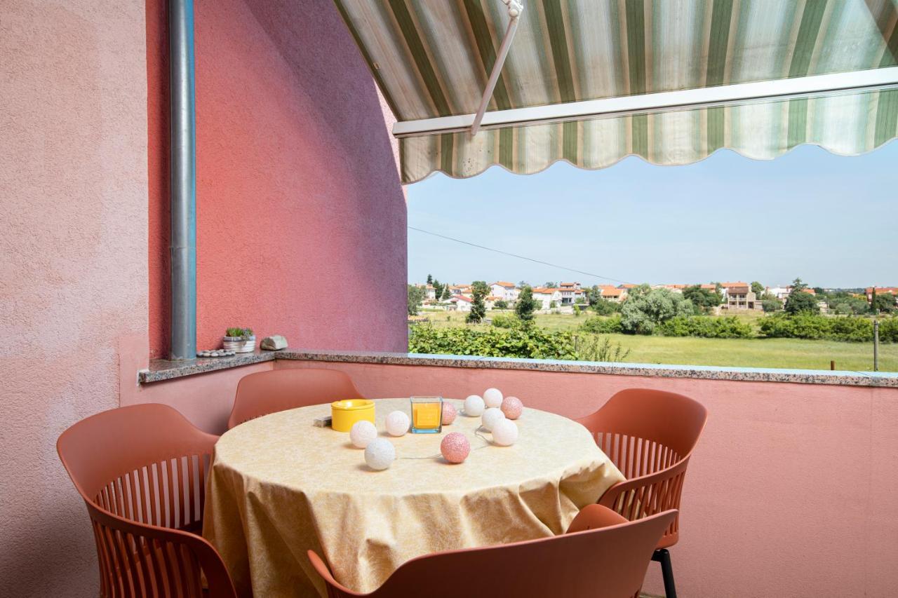 Sunny Apartment Valbandon Фажана Экстерьер фото