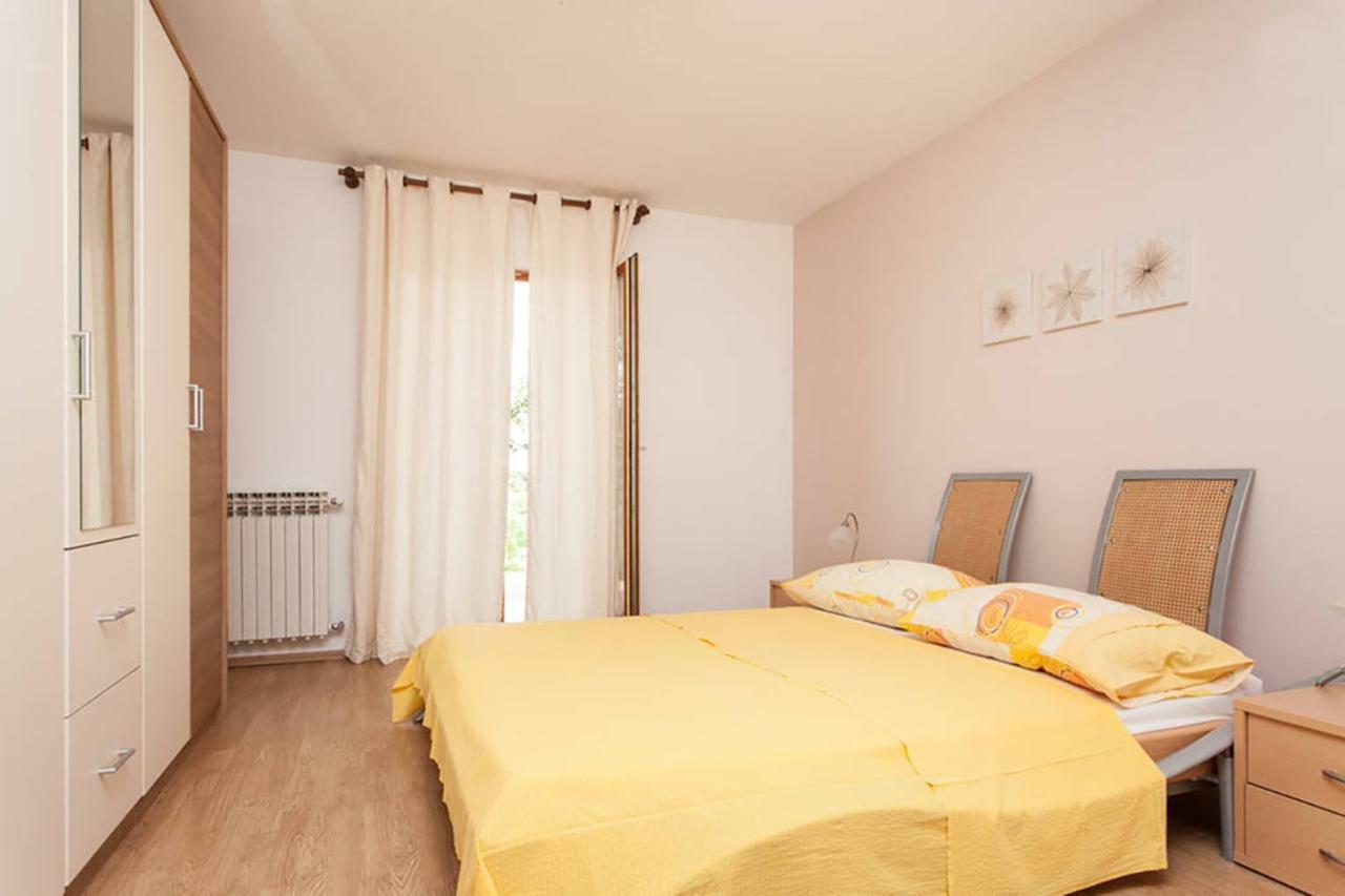 Sunny Apartment Valbandon Фажана Экстерьер фото