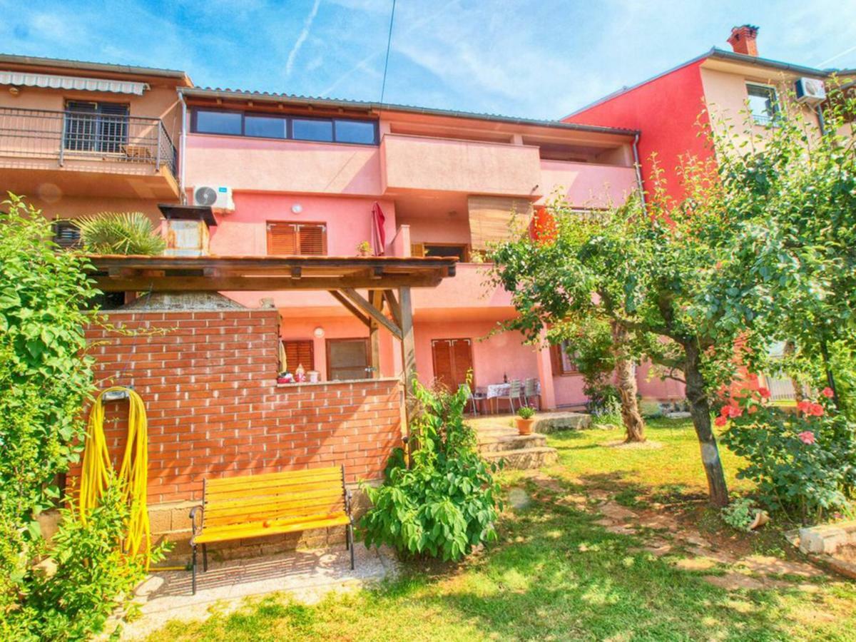 Sunny Apartment Valbandon Фажана Экстерьер фото